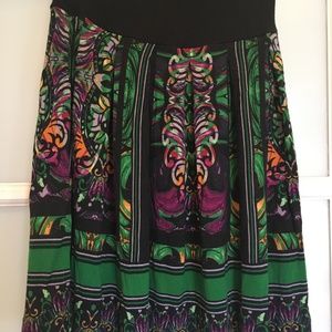 RIC RAC Purple/Green/Black Print Stretch Waist Skirt; Size XS